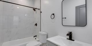 2061 N 8TH Street Gallery 10