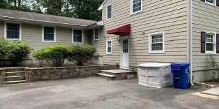 1 Appletree Lane Gallery 11