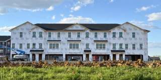 Brand New 2 Bedroom Townhome | Attached 2-Stall Garage | Big Ben Townhomes - Cedar Rapids Gallery 16