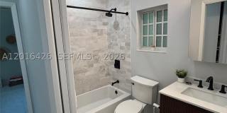 7511 Miami View Dr Gallery 25