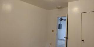 1/2 OFF MOVE IN AMOUNT! 1/2 OFF SECURITY! 2 Bed 1 Bath Home Gallery 9