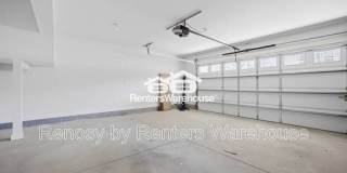 1005 Opal Street Gallery 30