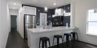 705 Harris Full - Modern Duplex 8 Bed / 7.5 Bath Available August 2027 Gallery 9