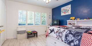19308 Lemarsh Street Gallery 21