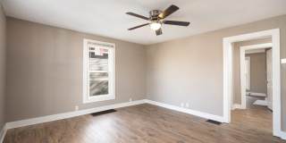 2 Bedroom Home For Rent Near The Old Train Station! Gallery 8