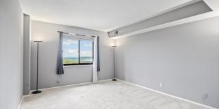 5901 MOUNT EAGLE Drive Gallery 21
