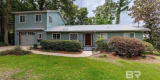 208 Pinecrest Lane Gallery 1