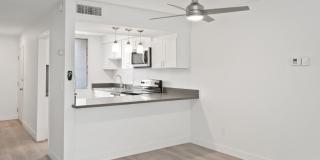 Fernwood Apartment Homes Gallery 8