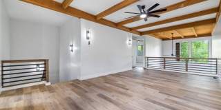 1400 W Navajo Lane Gallery 1