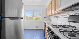 1403 East 103rd Street Gallery 13