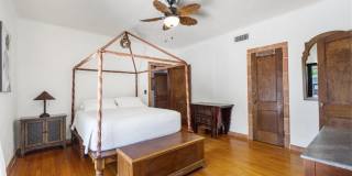 400 33rd Street Gallery 26