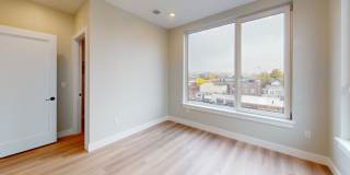 211 Green St. Gallery 9