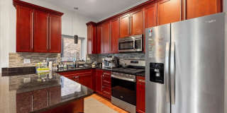 4226 N Ashland Gallery 6