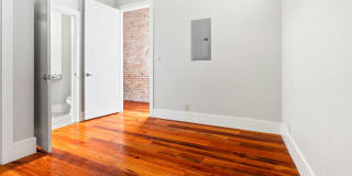 Josephine Lofts Gallery 35