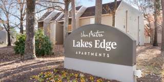 Lakes Edge Gallery 22