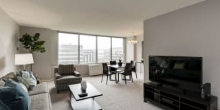 Crystal Plaza Apartments Gallery 60