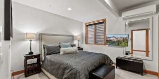 265 Ontario Avenue Gallery 25