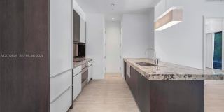 2831 S Bayshore Dr Gallery 2