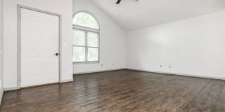 Please View 3D Virtual Walk-Through Before Scheduling a Showing Gallery 5