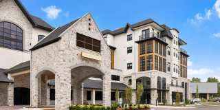 The Fieldston of Fairway - 55+ Apartment Homes Gallery 1