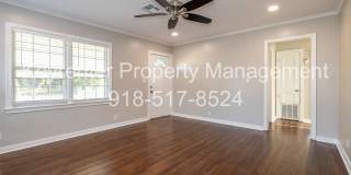 Beautiful 2 Bedroom Remodel! Available Today! Gallery 14