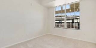 Spacious Condo in Aurora Gallery 9