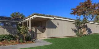 Darlington Oaks Gallery 24