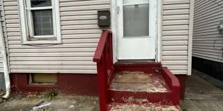 2 beds freshly updated Gallery 3