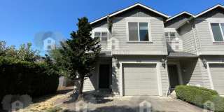 Perfect commuter location! Gallery 1