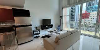 244 Biscayne Blvd Gallery 8