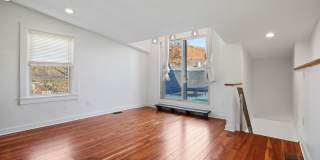 Vibrant One Bedroom Apartment in Over the Rhine Gallery 20