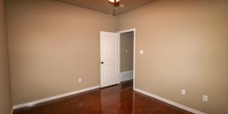 Available Now: 4 bedroom house Gallery 20