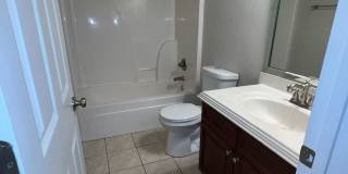 714 Berry Lane Gallery 21