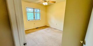 3 Bedroom 2.5 Bath Townhouse Gallery 23