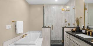 Eastside Gem - Fully Remodeled Modern Contemporary on Coveted Horseshoe Street Eastside Gem - Fully Remodeled Modern Contemporary on Coveted Horseshoe Street Gallery 9