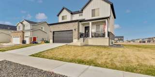 Beautifully Updated Home in Prime Syracuse Location Gallery 1