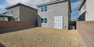 AMAZING 2-STORY 3-BEDROOM HOME IN GATED COMMUNITY! Gallery 24