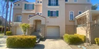 Elegant 2-Bedroom, 2.5-Bathroom Townhome for Rent - Milpitas! Gallery 1