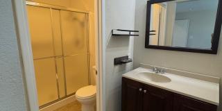 GREAT OAKLEY 3 BEDROOM, 2.5 BATHROOM, PLUS LOFT! NEW UPGRADES TO BE COMPLETED THE END OF THE MONTH OF JULY UPON VACANCY! Gallery 14