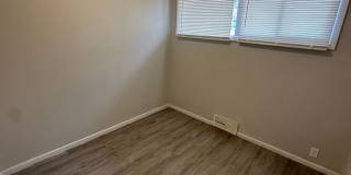 4 Bed 1 Bath Gallery 11