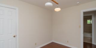513 Central Avenue Gallery 8