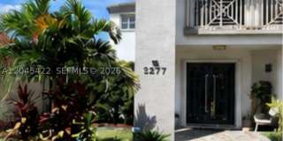 8277 NW 194th Ter Gallery 1