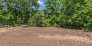 Edgewater Village Apartments Gallery 32