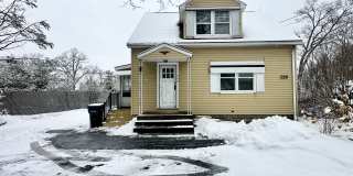 542 North St Gallery 1