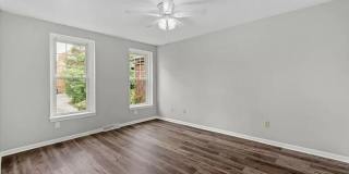 Beautifully remodeled 6 BR, 1.5 Bath brick home on level double-lot in Wilkinsburg! Gallery 22