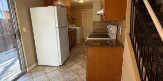 2 Bedroom 1 Bath Townhome - Lakewood! Gallery 11