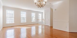 15675 WILLIAM BAYLISS Court Gallery 8