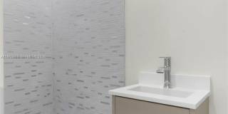 3973 NE 167th St Gallery 10