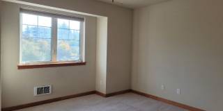 2 Bedroom in the Heart of Poulsbo Gallery 8