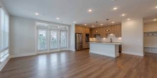 The Point Gallery 41